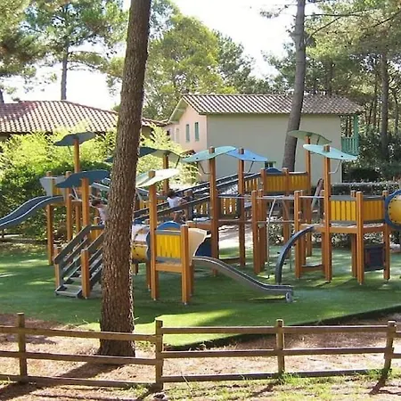 Maison Sur Golf Avec Piscine Chauffee A Ocean * Lacanau
